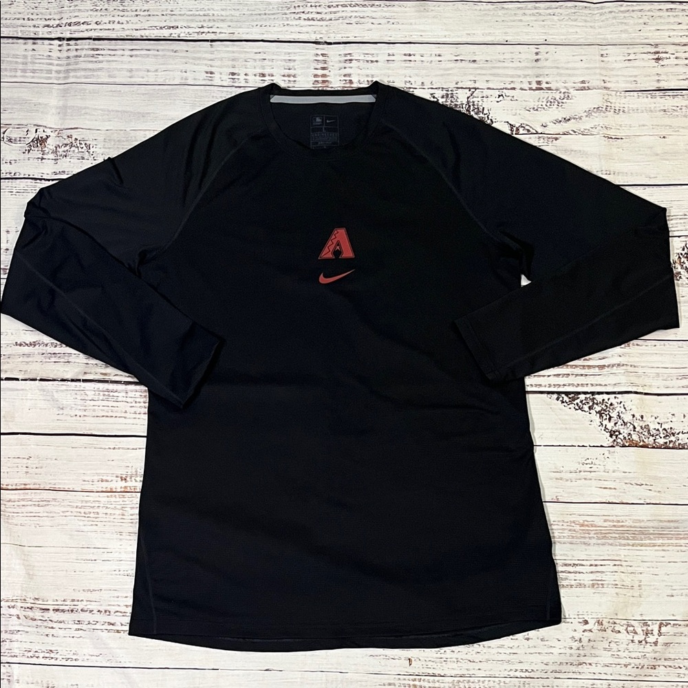 Nike Men’s Arizona Diamondbacks Authentic Collection Raglan Long Sleeve T-Shirt